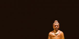 Ý nghĩa Phật A Di Đà, Phật bản mệnh tuổi Hợi – Đá quý Việt Nam
